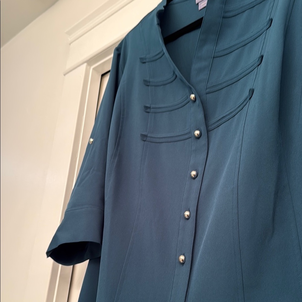 Laura Scott Woman Button Up Blouse Blue/Green Slit Sides Roll Tab Sleeve 18/20 W - Picture 5 of 7